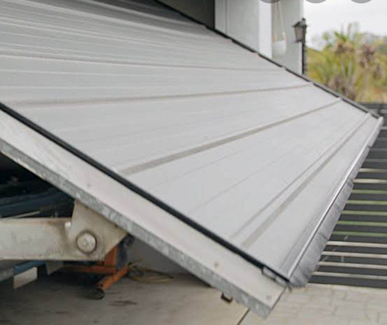 Tilt-Up Garage Doors